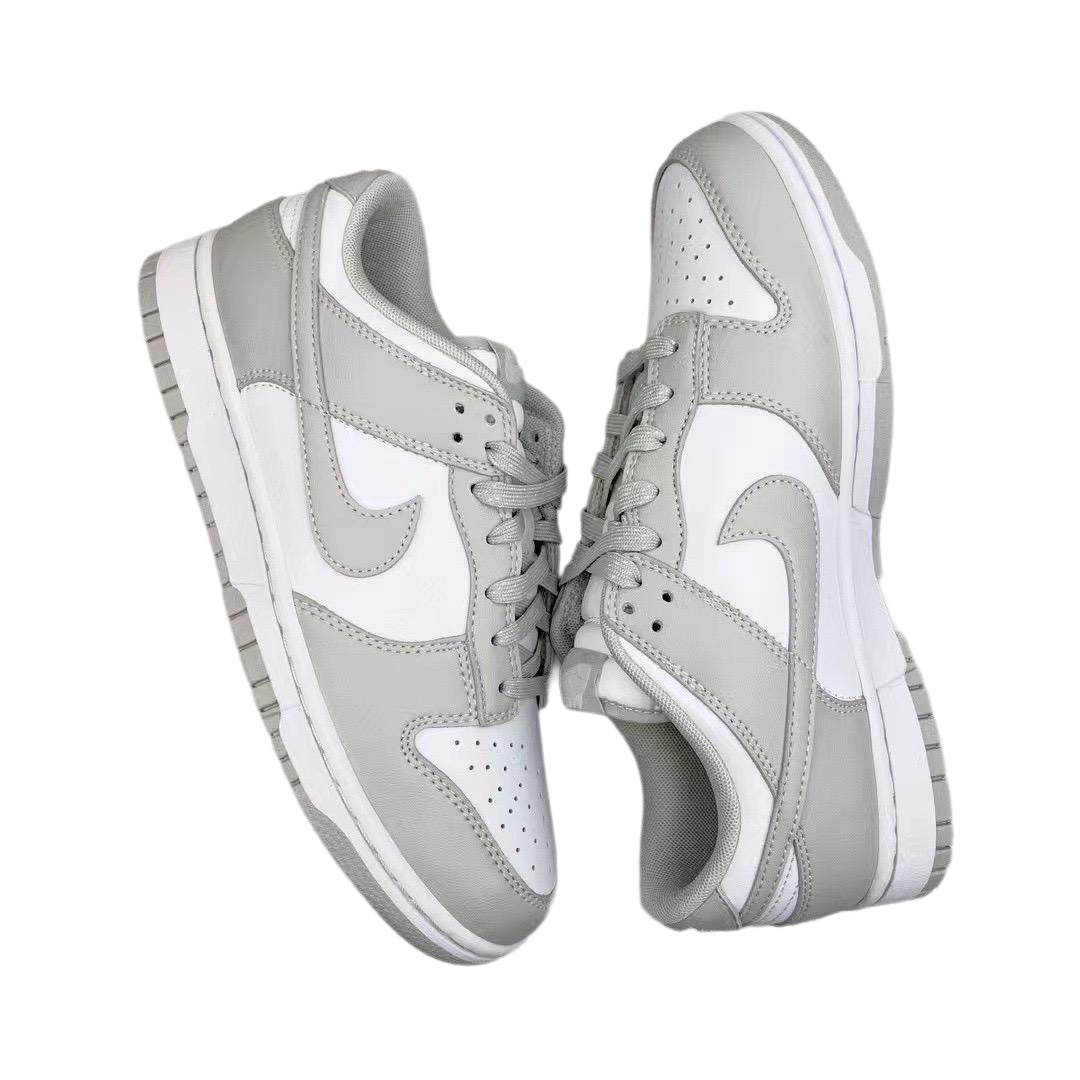 DUNK Sneakers