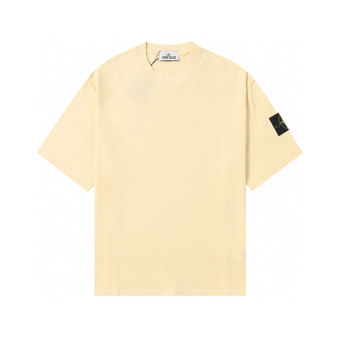 Monochromatic T-shirt