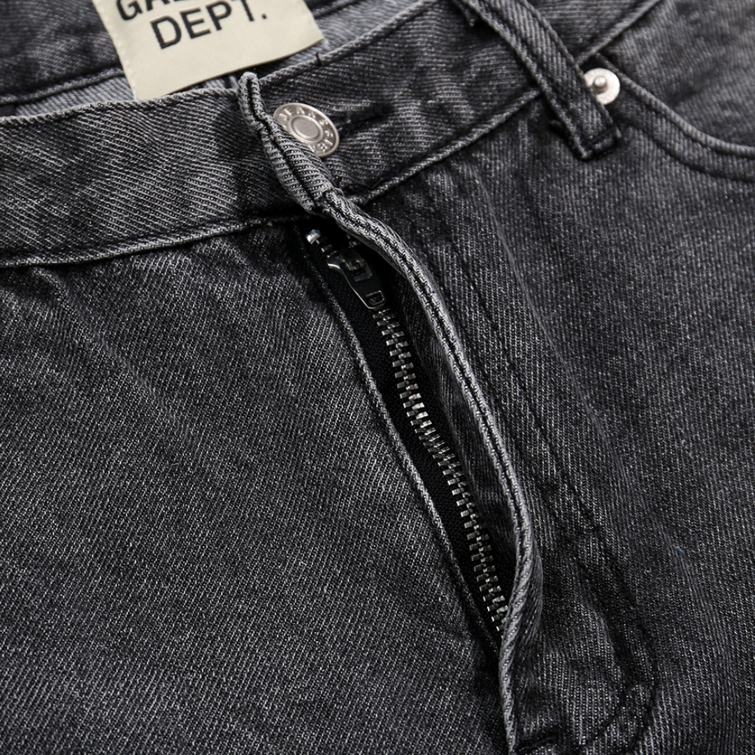 Gallery Dpt. Flared Jeans