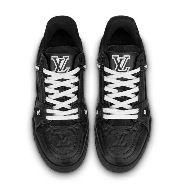 "VL All Black" sneakers