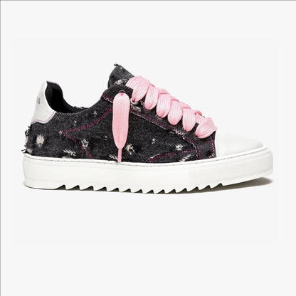 NUM Sneakers