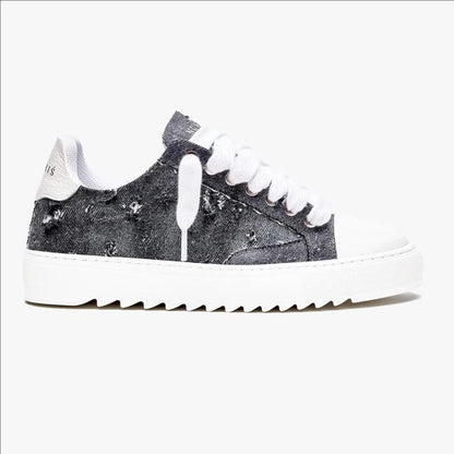 NUM Sneakers