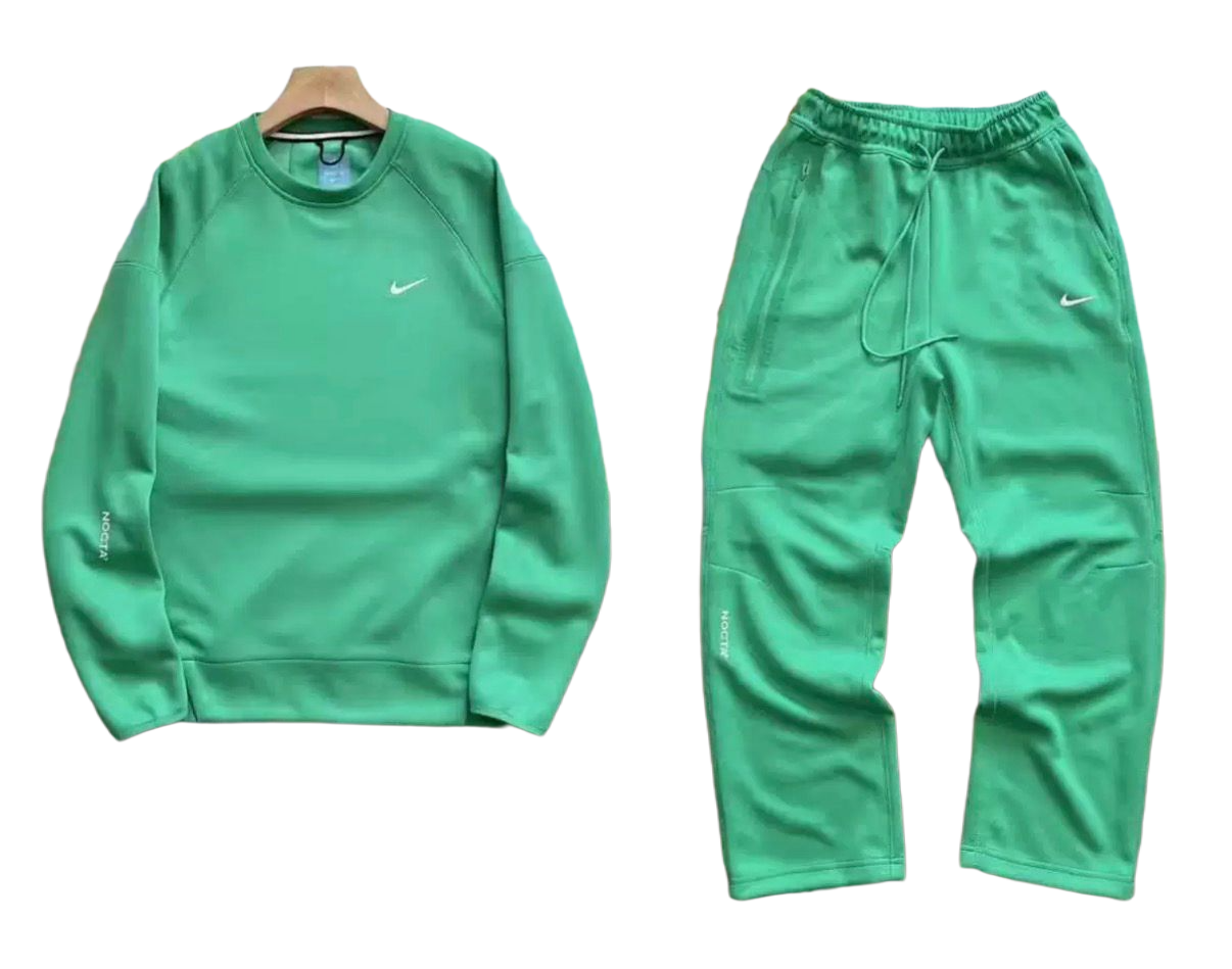 Nocta tracksuit + pullover