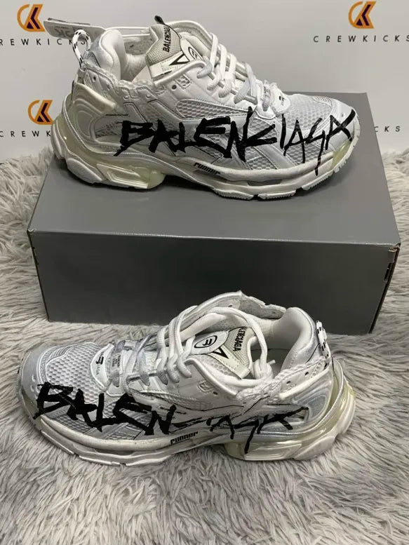 BALENCI Runner Graffiti White