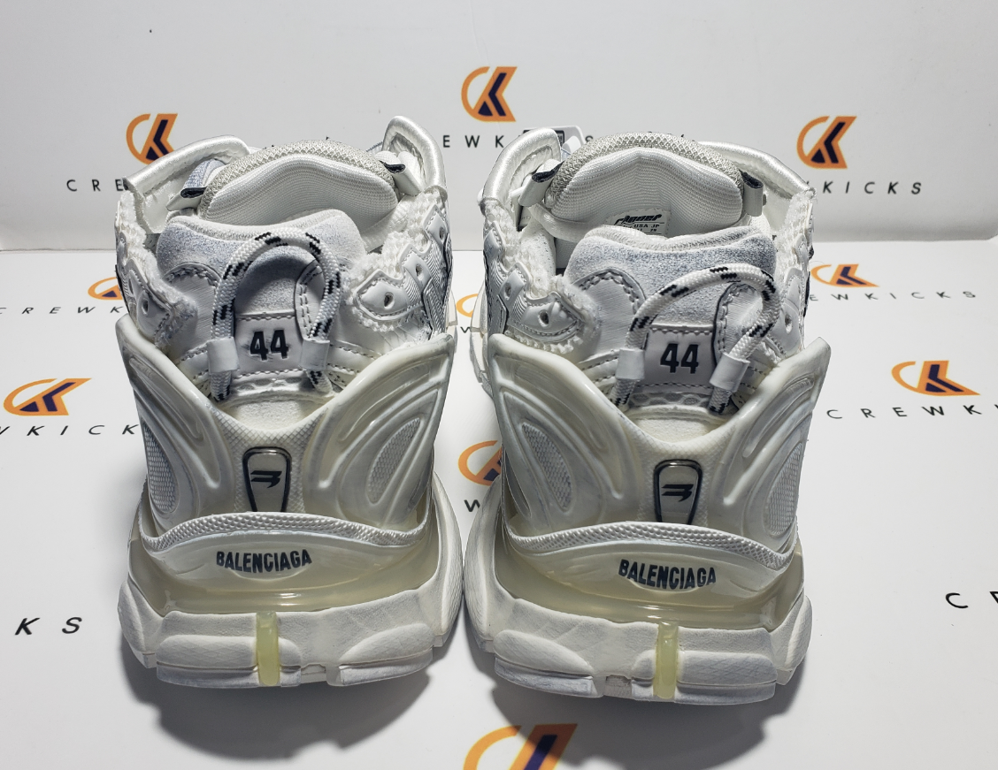 BALENCI Runner White